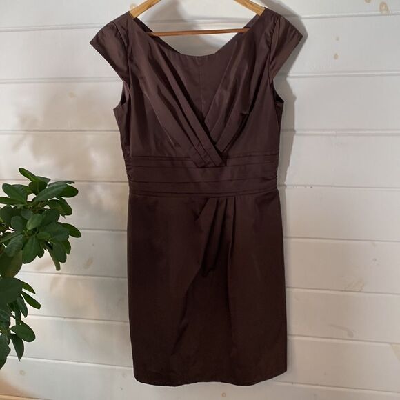 Gorgeous Brown Cap Sleeve Dress Made in Germany - Picture 5 of 16